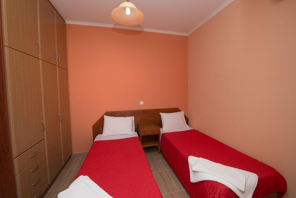Anna Apartments Acharavi  Esterno foto